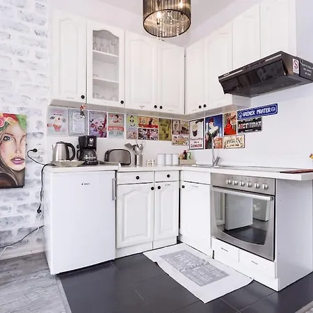 Lovely & Cosy With A Spacious Balcony Split