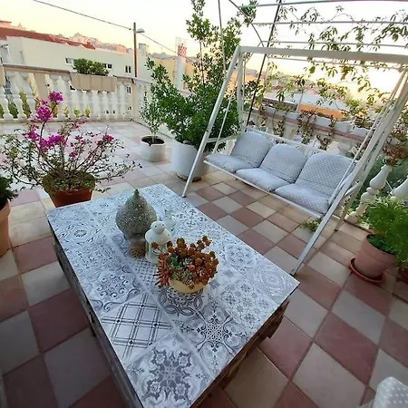 Apartment Lovely & Cosy With A Spacious Balcony