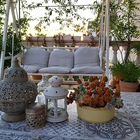 Apartment Lovely & Cosy With A Spacious Balcony *